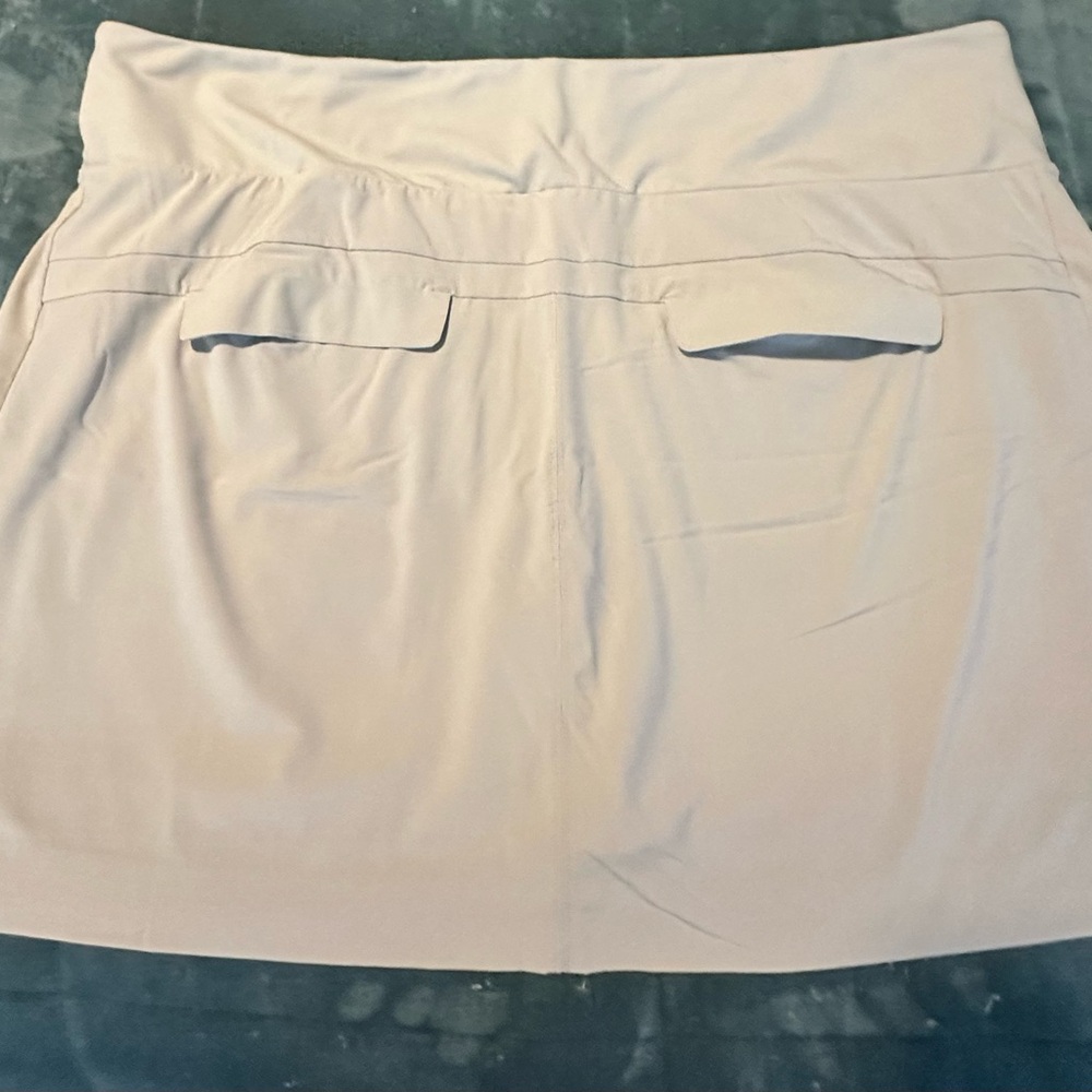 Athleta Light Beige Soho Skort - Picture 2 of 4